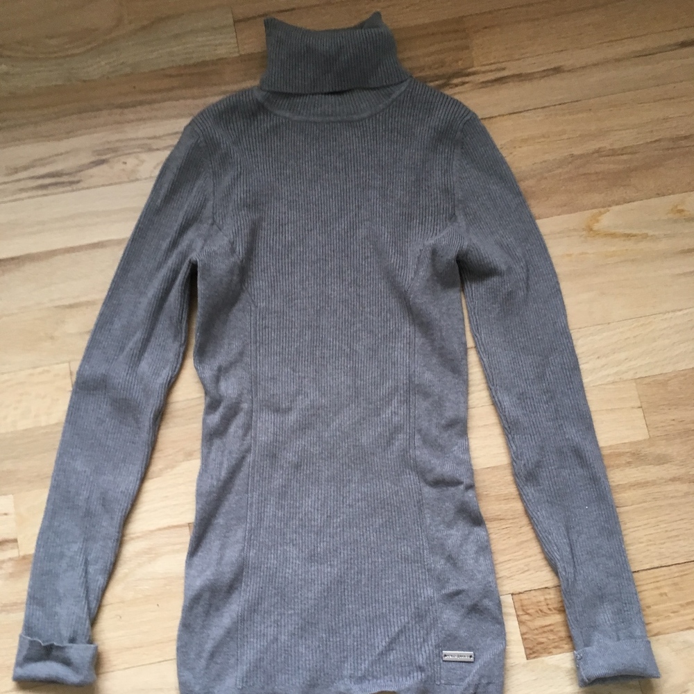 White House Black Market gray turtleneck XS